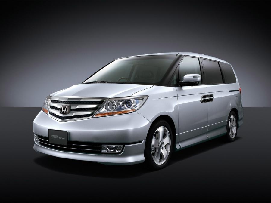 Honda elysion prestige